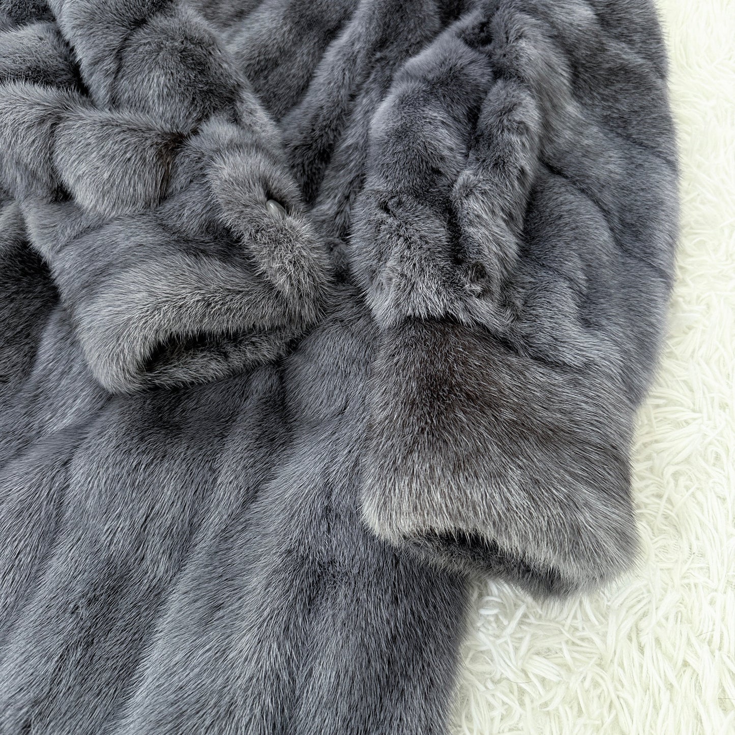 Silver Gray Dyed Cross Mink Fur Coat Genuine Vintage Fur Japan