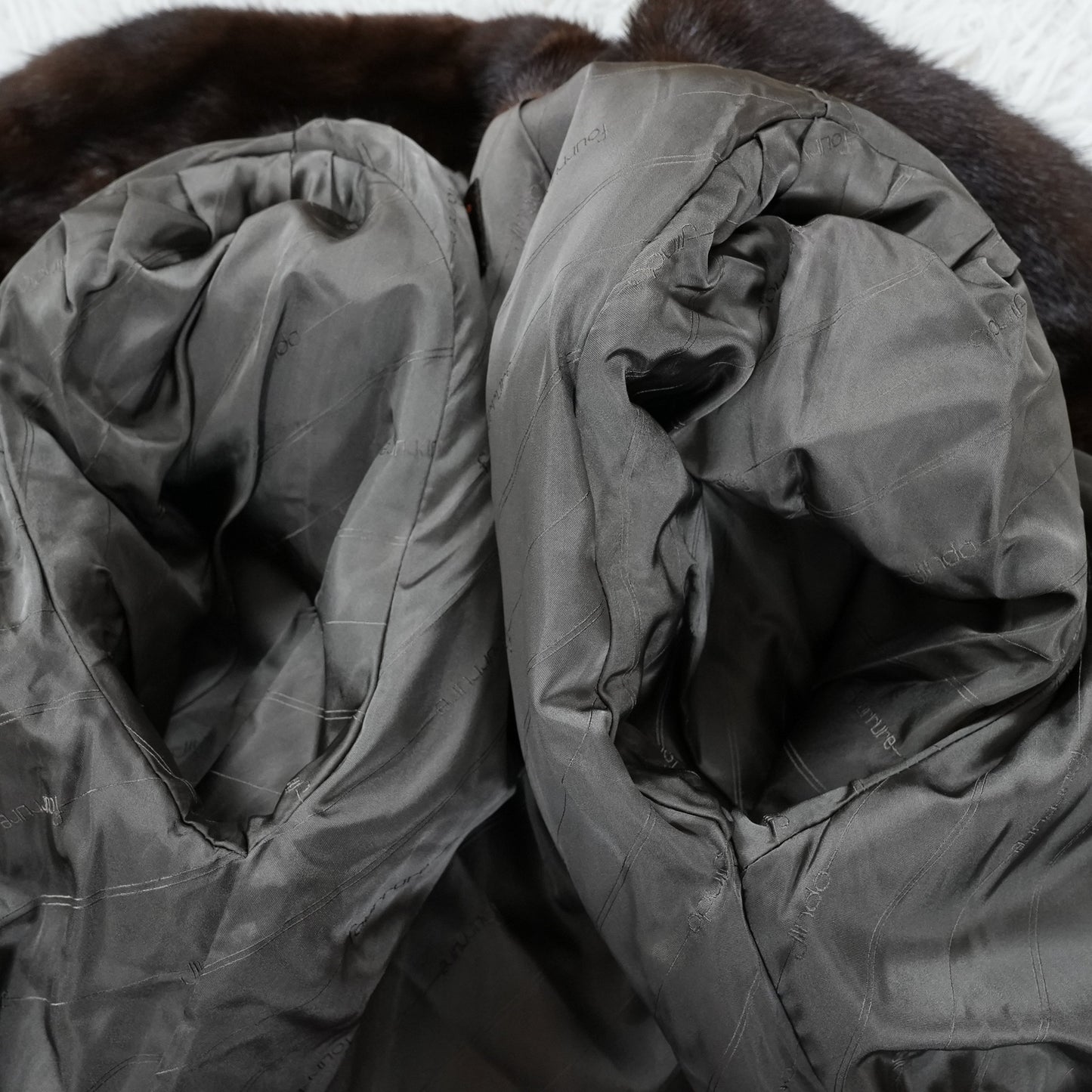 Demi Buff SAGA Mink and Silver Fox Fur arm Long Coat - Genuine Vintage Fur From Japan