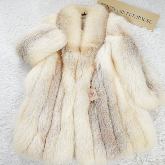 Golden Island Fox Fur Coat Soft and Fluffy SAGA FOX - Genuine Vintage Fur From Japan