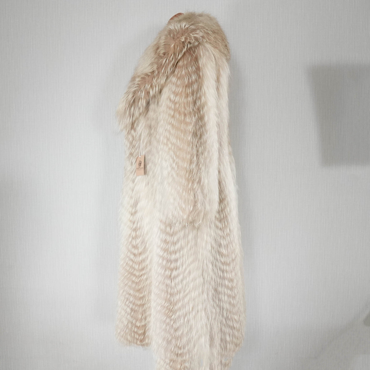 Light Beige Dyed Fox Fur Long Coat EMBA - Genuine Vintage Fur From Japan