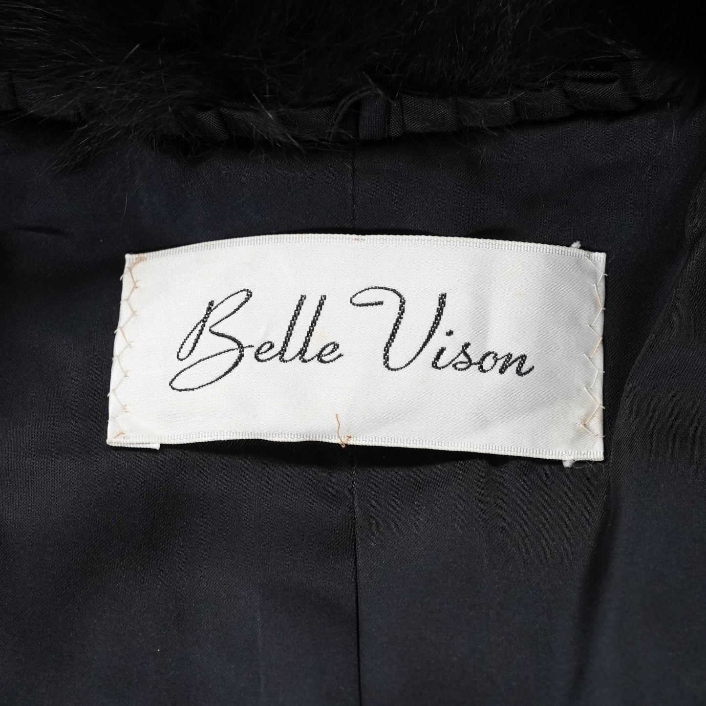 SAGA ROYAL FOX Black Dyed Coat - Genuine Vintage Fur From Japan
