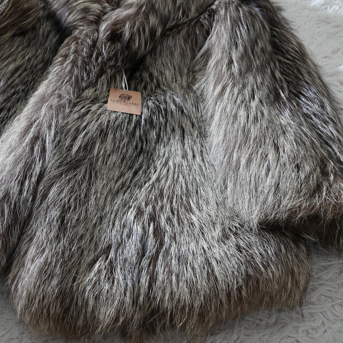 Silver Fox Fur Coat - Genuine Vintage Fur From Japan