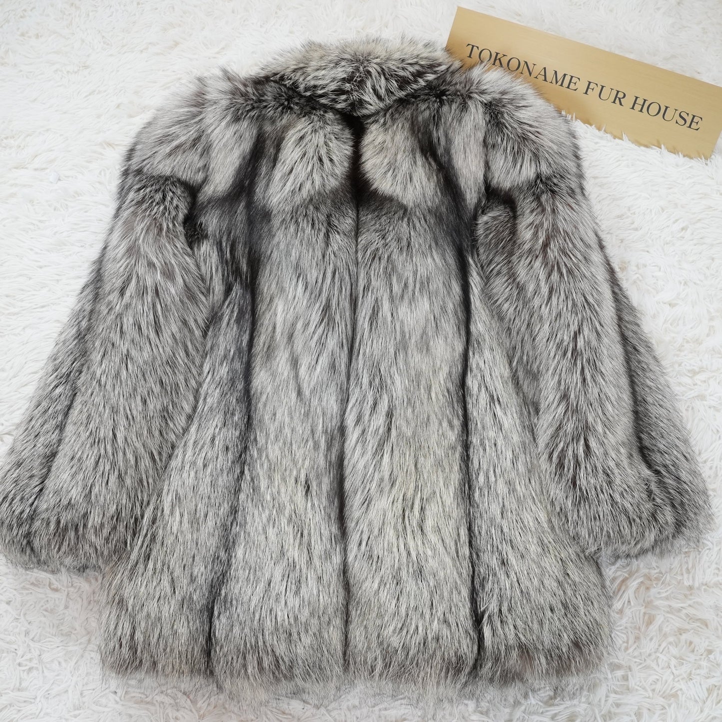 SAGA ROYAL FOX Silver Fox Soft and Fluffy - Genuine Vintage Fur Japan