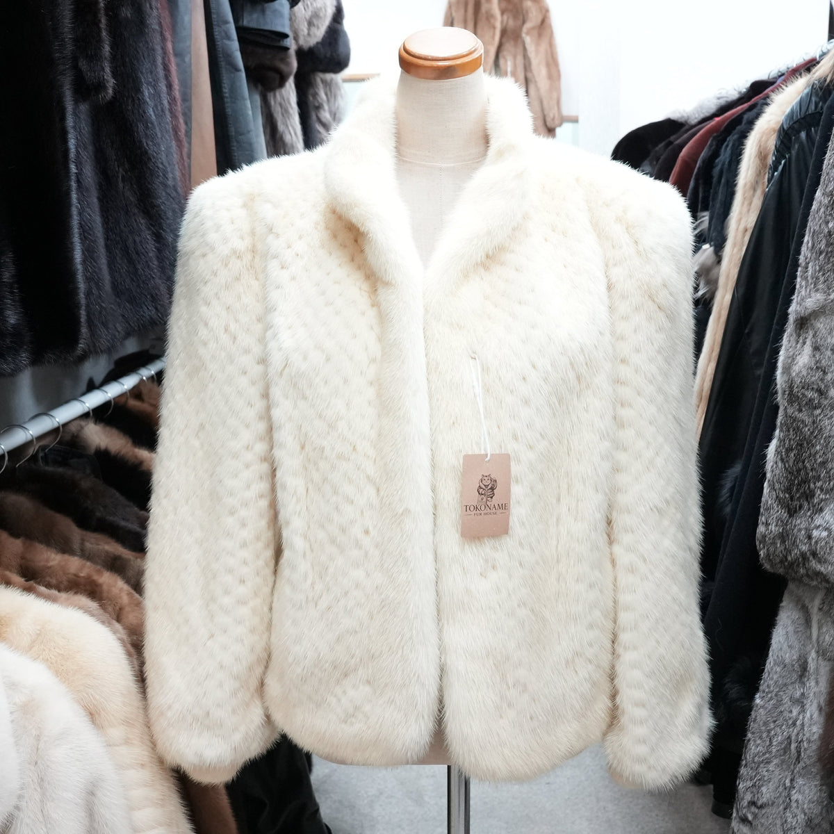Pearl Mink Fru Jacket SAGA MINK - Genuine Vintage Fur From Japan