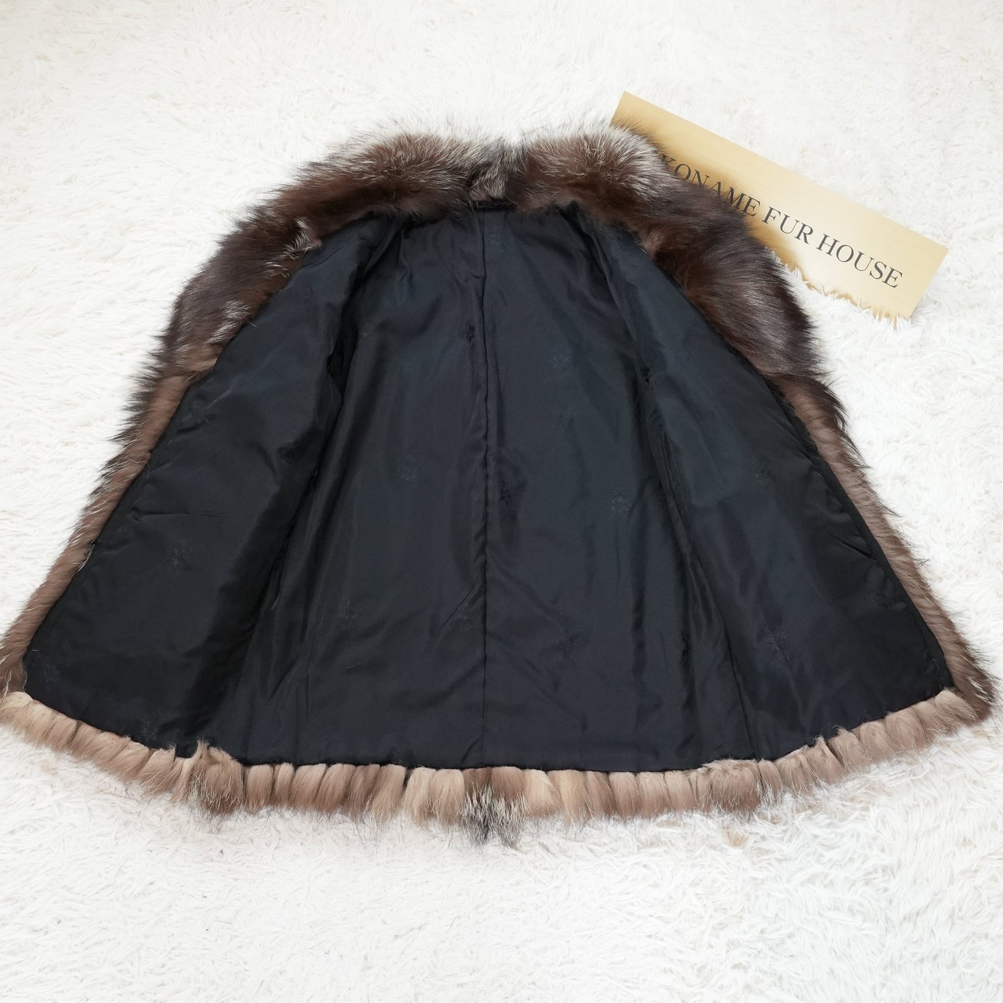 Silver Fox Fur Coat - Genuine Vintage Fur From Japan