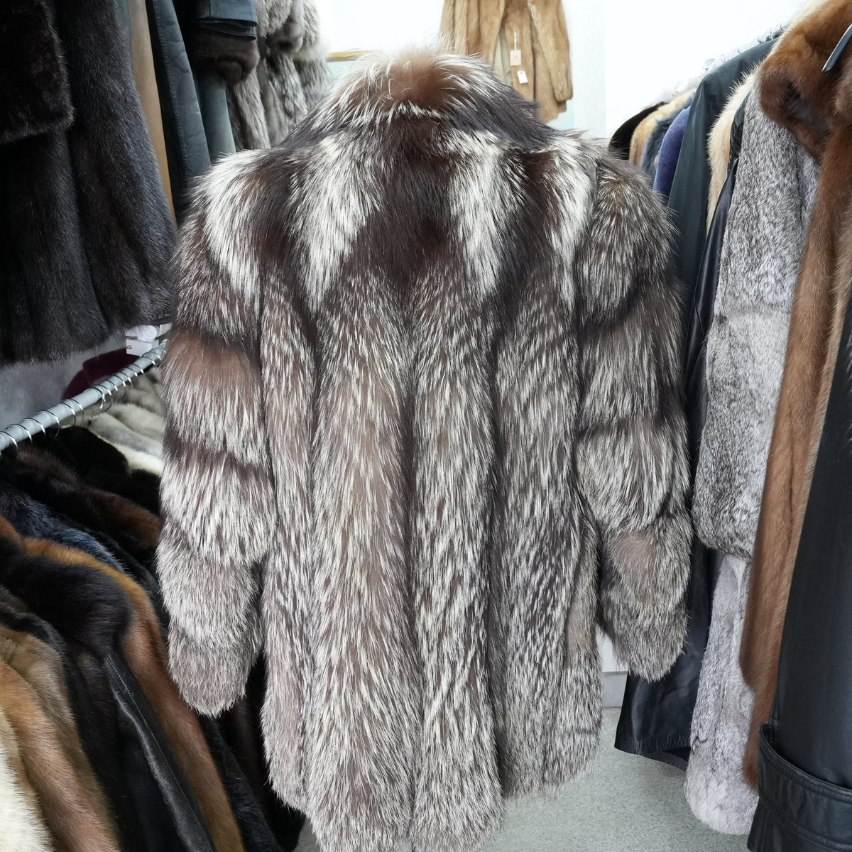 Silver Fox Fur Coat - Genuine Vintage Fur From Japan