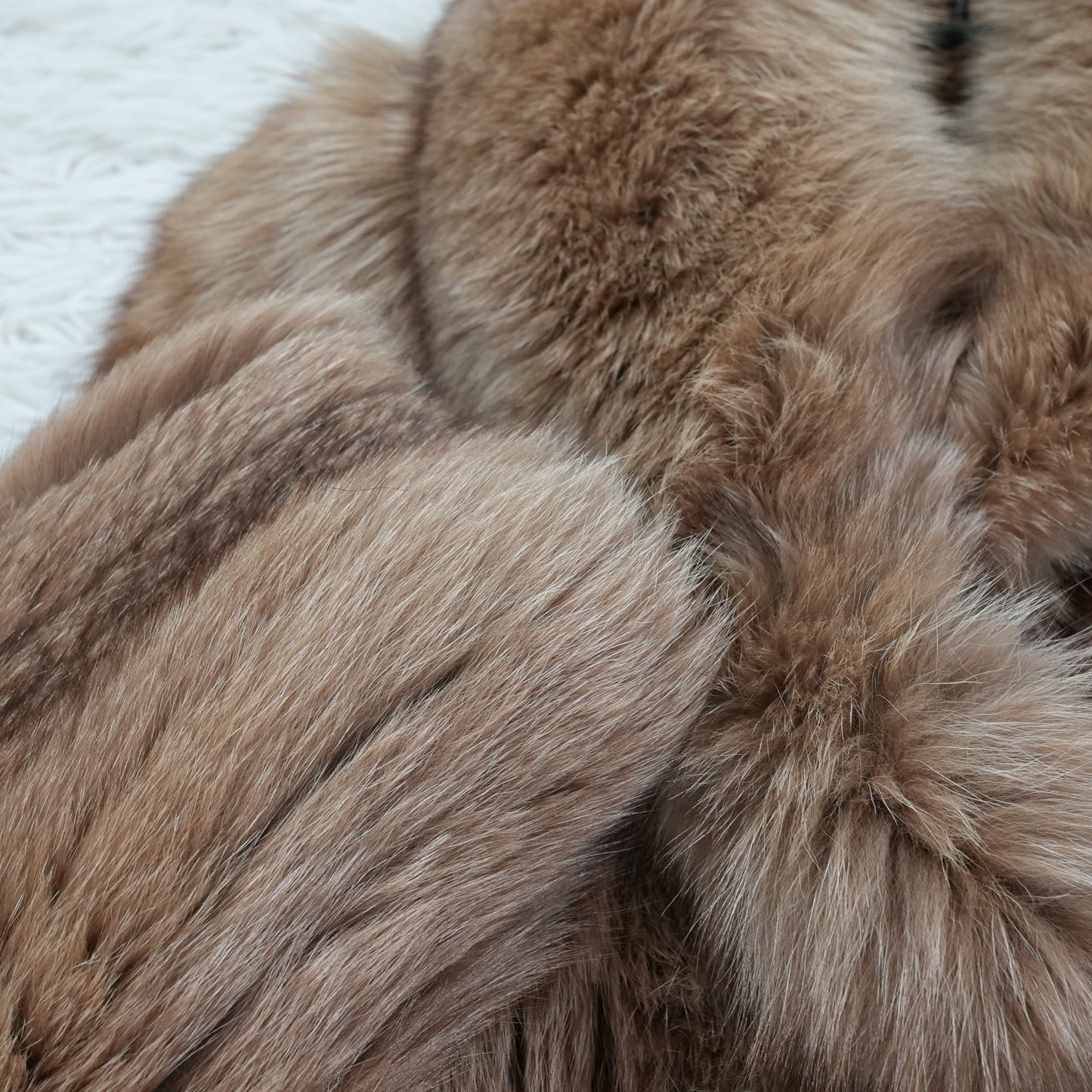 Brown Dyed Fox Fur Design Coat - Genuine Vintage Fur From Japan