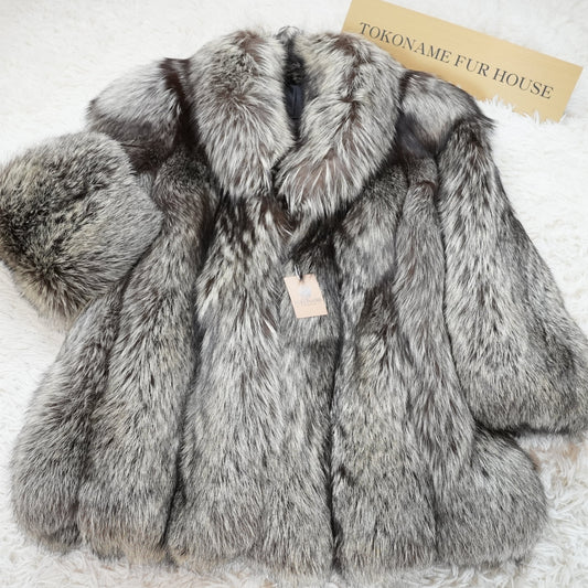 SAGA ROYAL FOX Silver Fox Coat - Genuine Vintage Fur From Japan