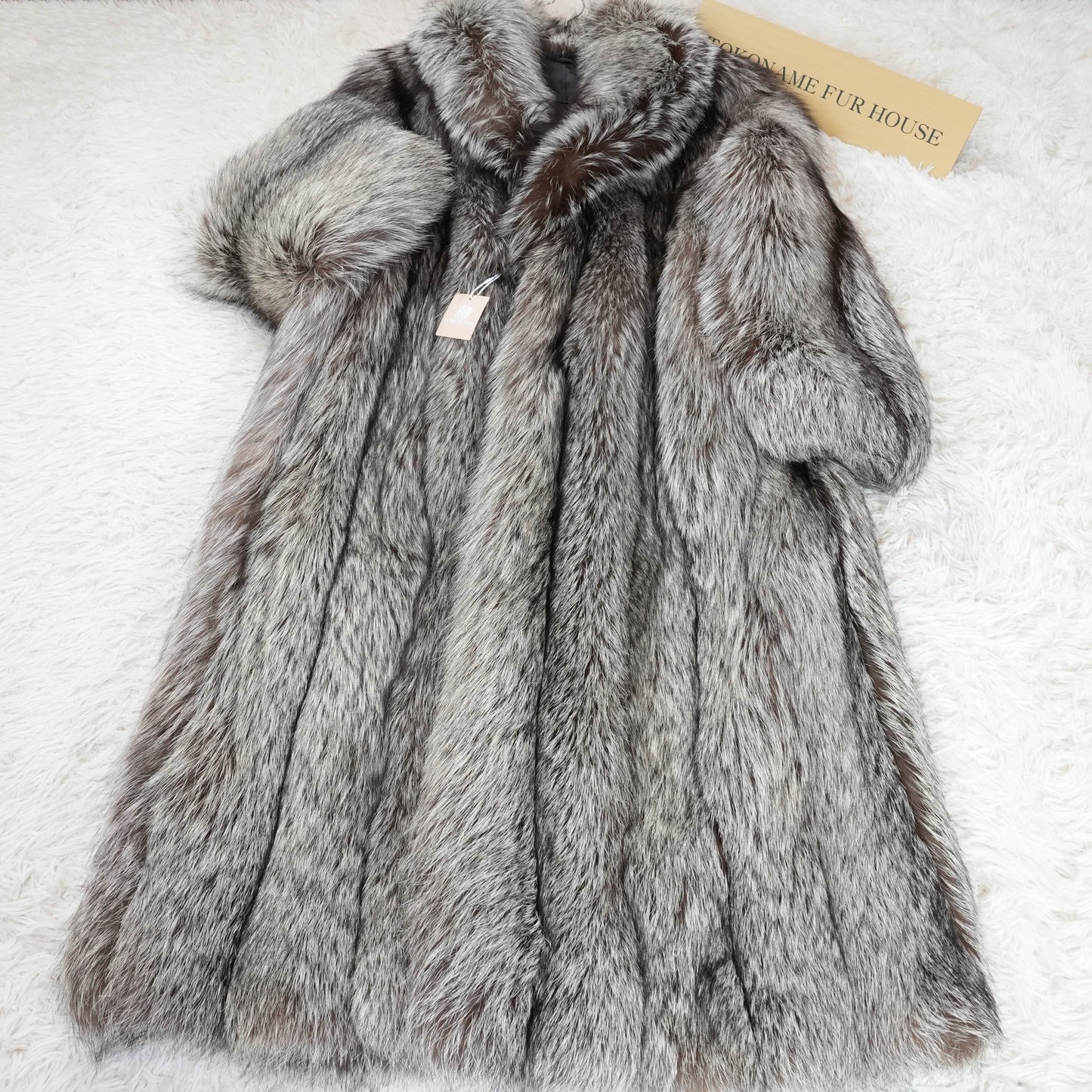 Floor length Silver Fox Very Long Coat  CC logo - Genuine Vintage Fur From Japan
