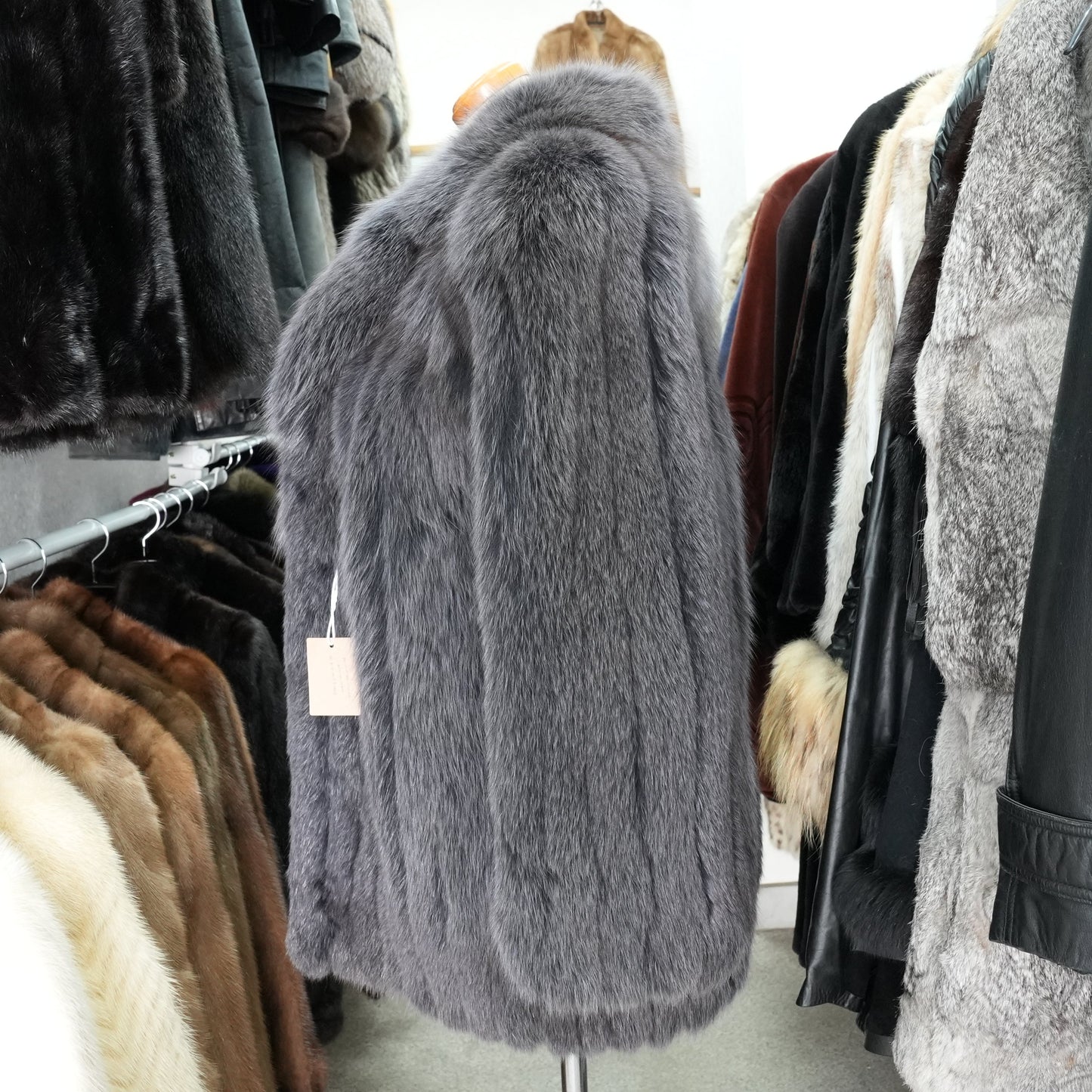 Gray Dyed SAGA FOX Fur Coat - Genuine Vintage Fur From Japan