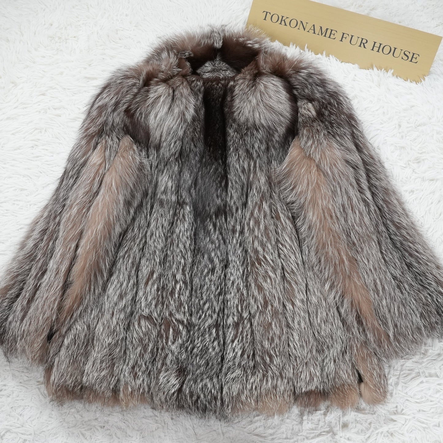 Siler Fox Fur Coat ROTINY - Genuine Vintage Fur From Japan