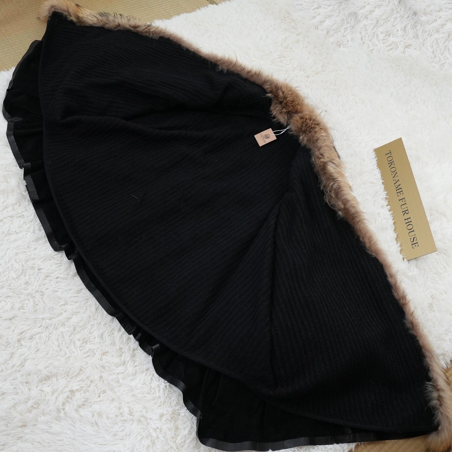 Lamb Leather Raccoon Fur Trim Dolman Sleeve Coat Gorgeous Vintage Fur Japan