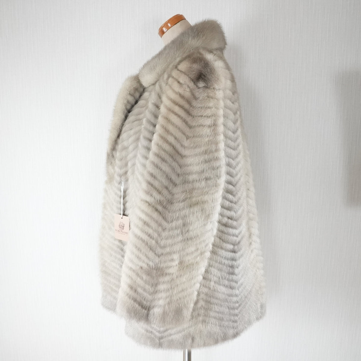 Pastel Mink Fur Coat chevron Design ROTINY - Genuine Vintage Fur From Japan