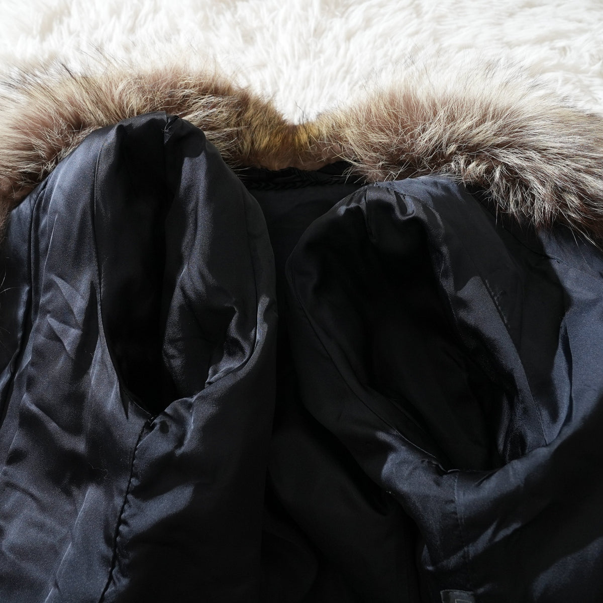 Silver Fox Fur Coat - Genuine Vintage Fur From Japan