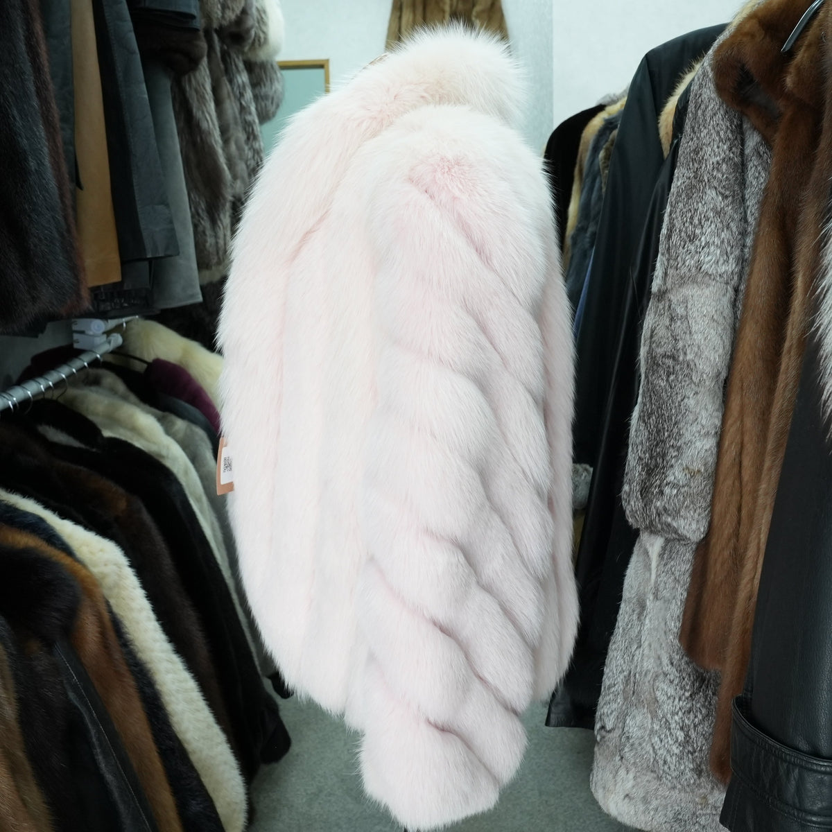 Pink Dyed SAGA ROYAL FOX Fur Coat - Genuine Vintage Fur From Japan