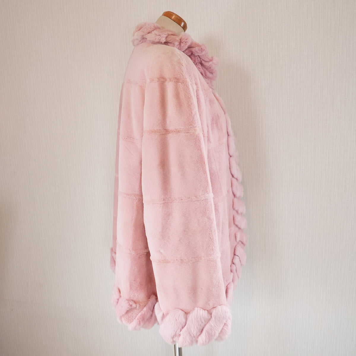 Pink Dyed Reversible Rabbit Fur Coat - Genuine Vintage Fur From Japan