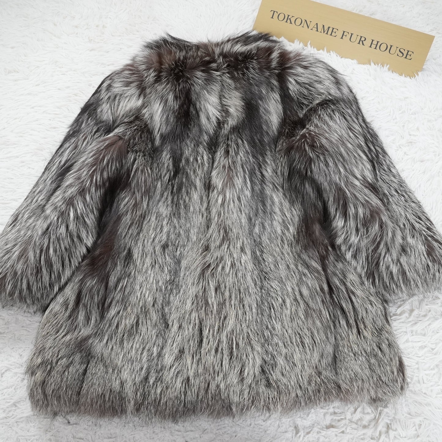 Silver Fox Fur Coat - Genuine Vintage Fur From Japan