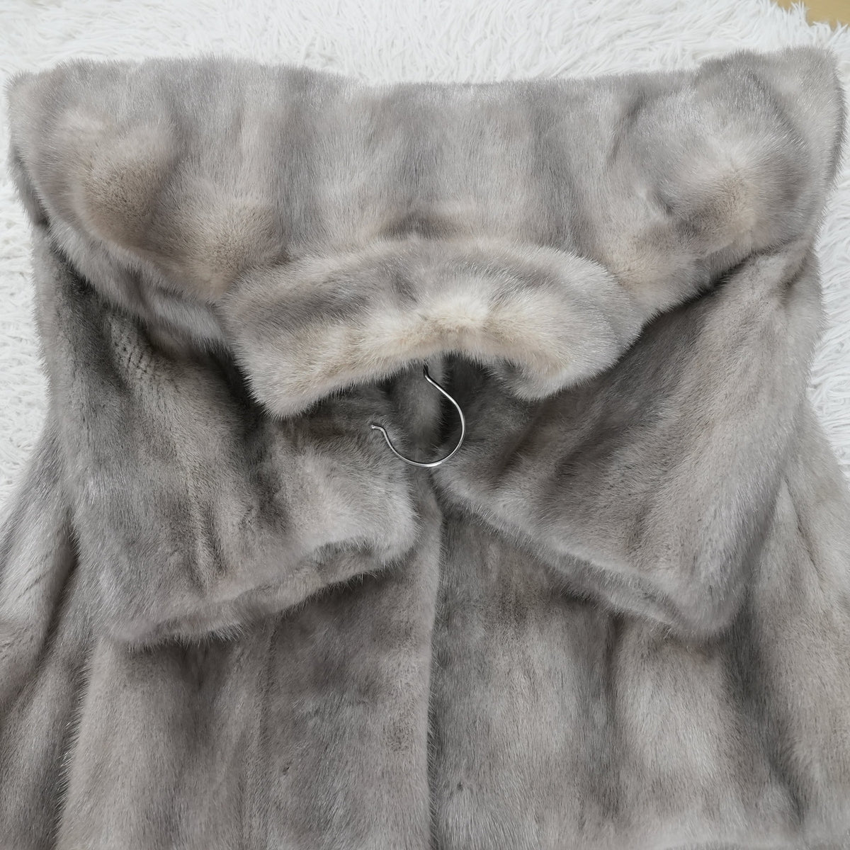 Sapphire Mink Fur Coat SAGA MINK - Genuine Vintage Fur From Japan