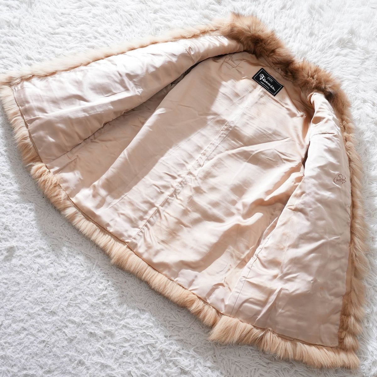 Beige Dyed Fox Fur Coat - Genuine Vintage Fur From Japan