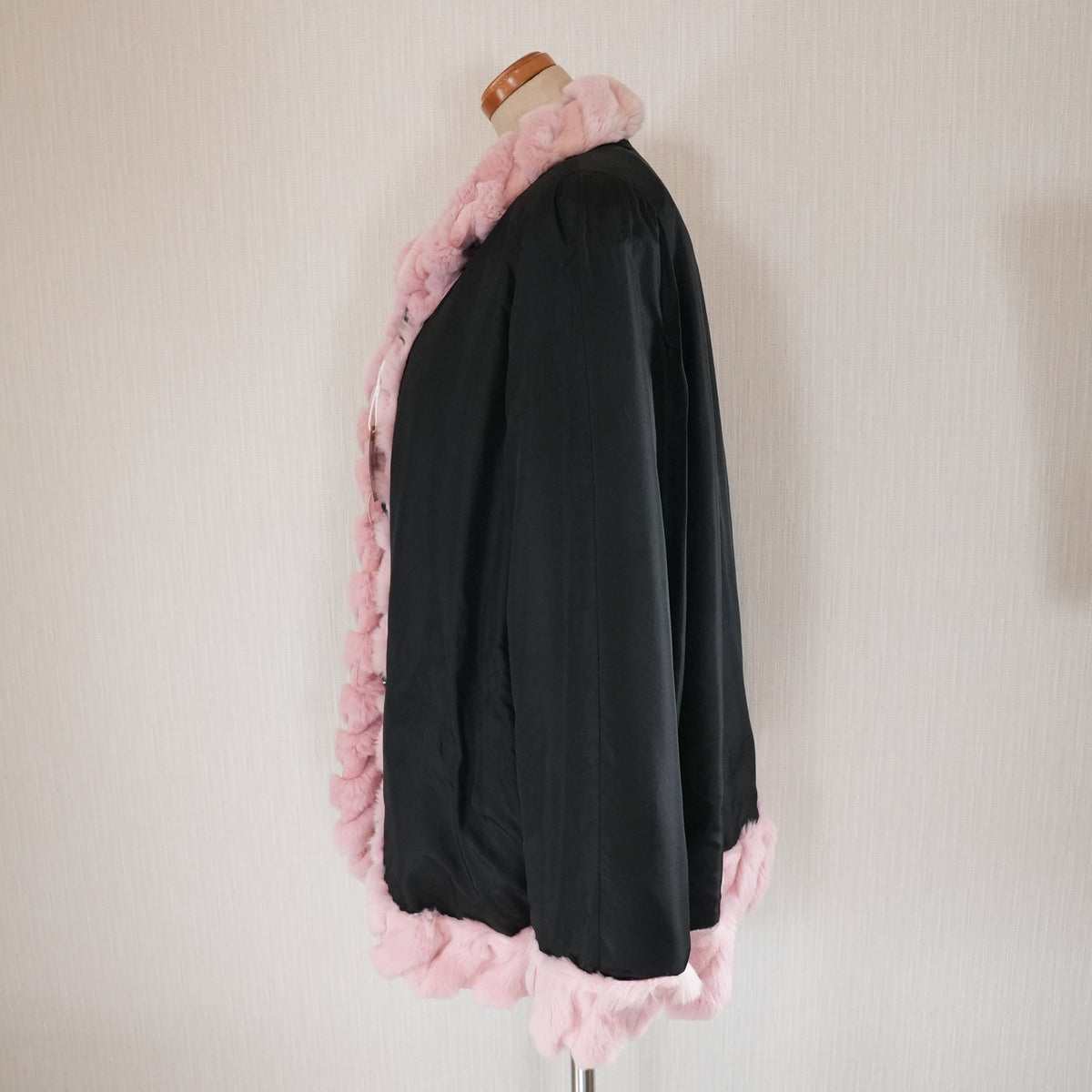 Pink Dyed Reversible Rabbit Fur Coat - Genuine Vintage Fur From Japan