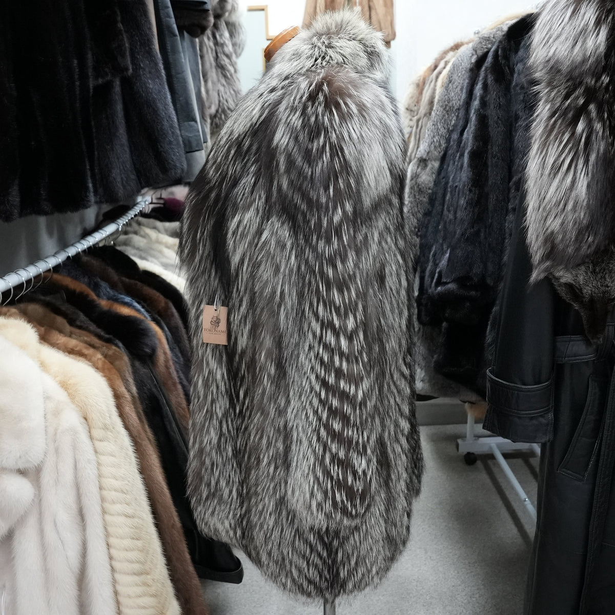 Silver Fox Fur Semi Long Coat - Genuine Vintage Fur From Japan