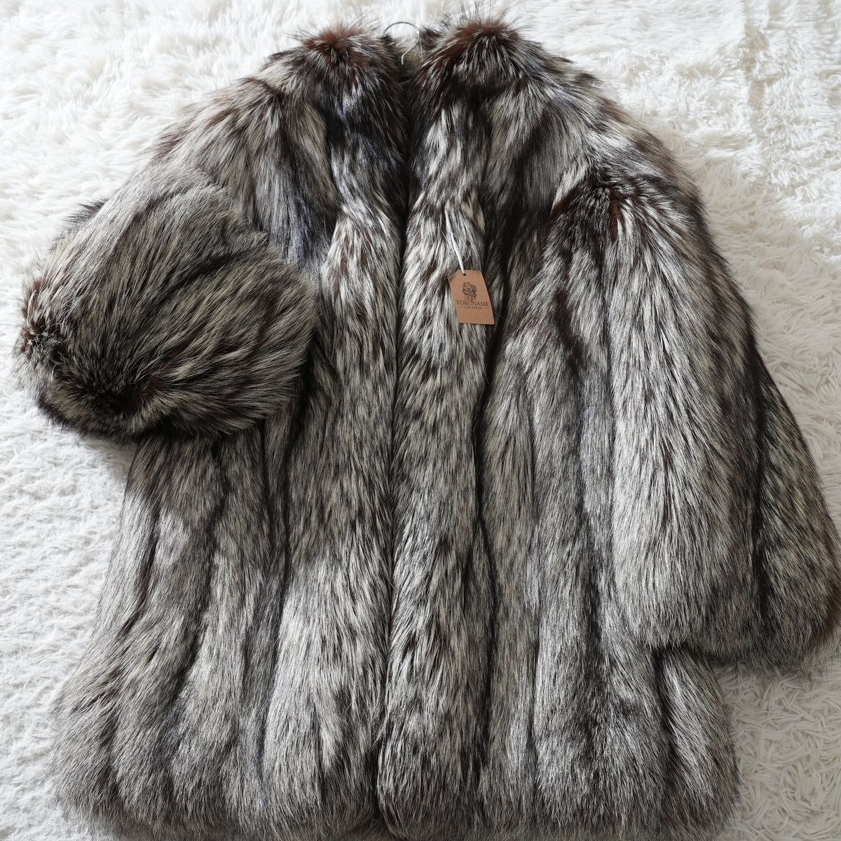 Silver Fox Fur Coat Very Soft and Fluffy - Genuine Vintage Fur From Japan