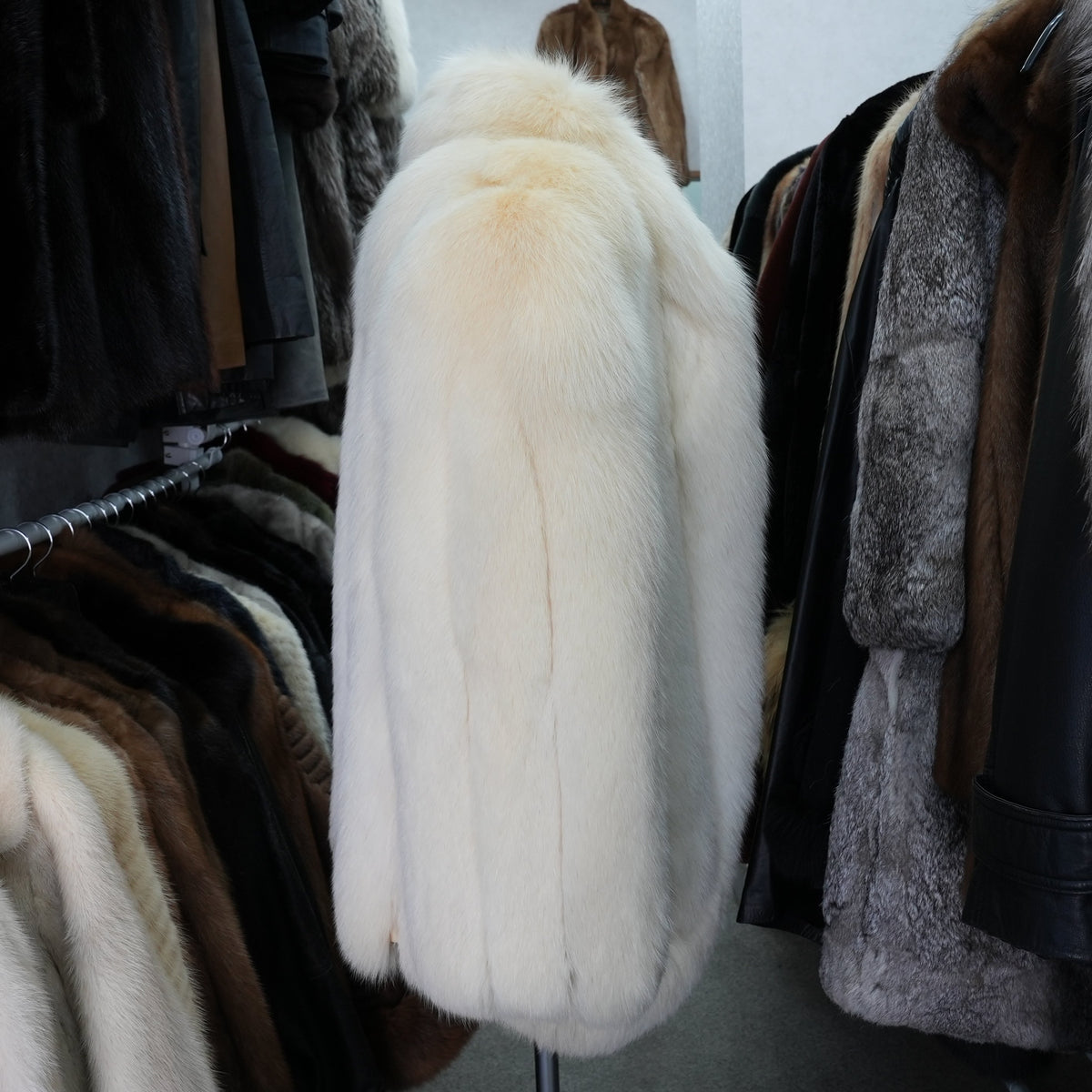 Shadow Fox Fur Coat Soft and Fluffy - Genuine Vintage Fur From Japan