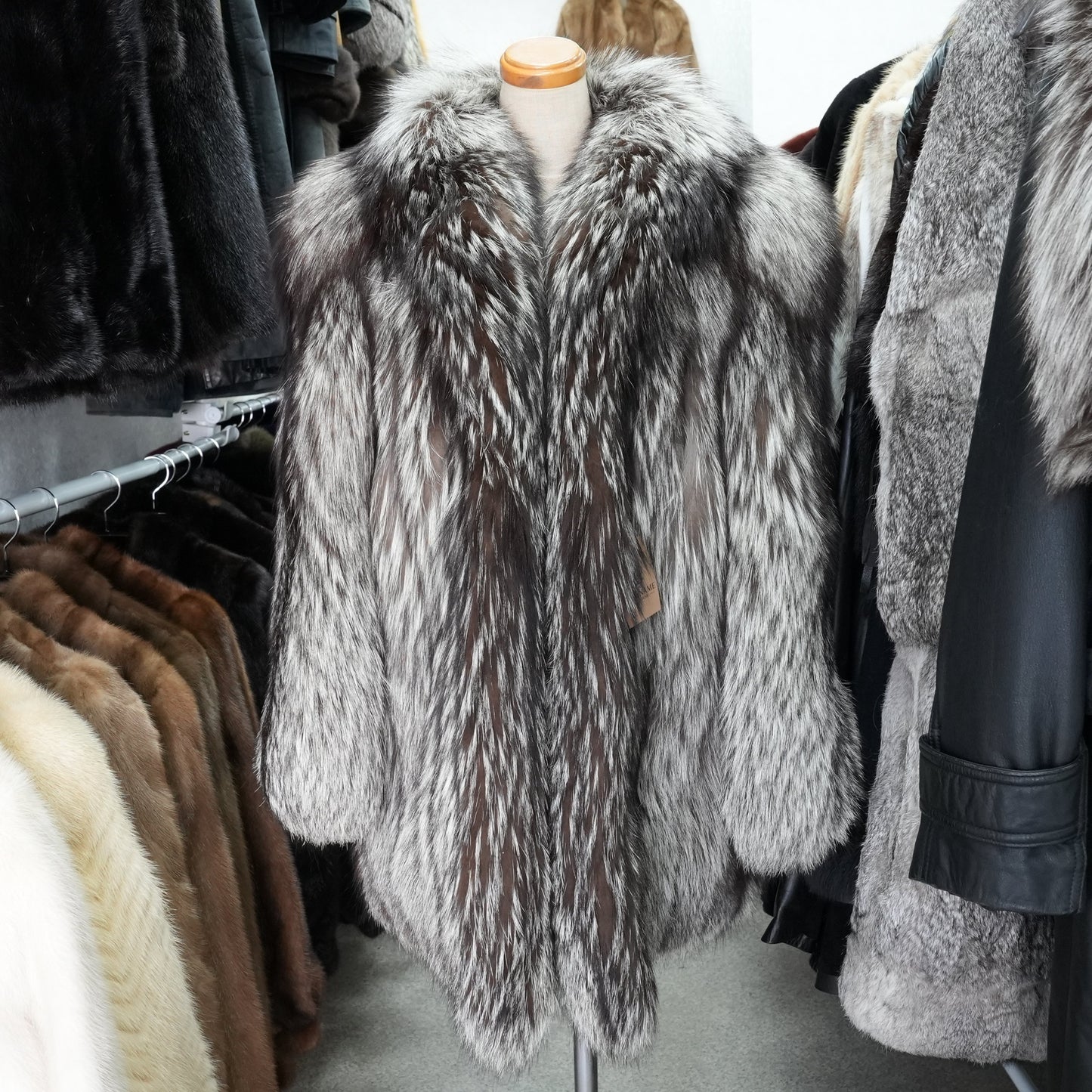 Silver Fox Fur Coat Soft and Fluffy - Genuine Vintage Fur From Japan