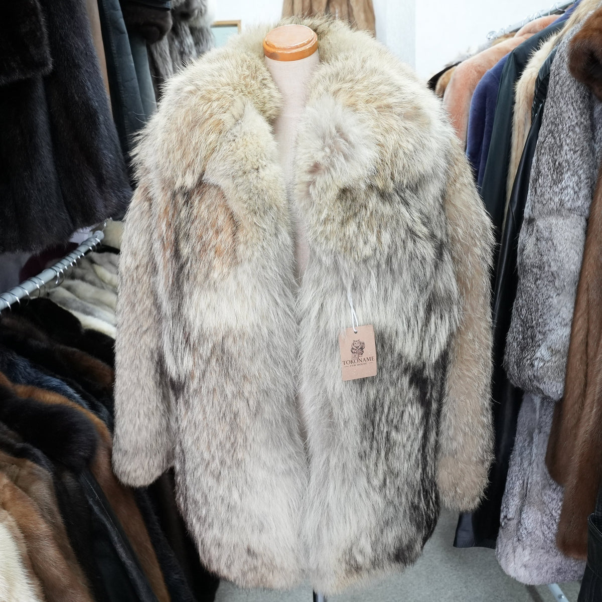 Finn Raccoon Fur Coat - Genuine Vintage Fur From Japan