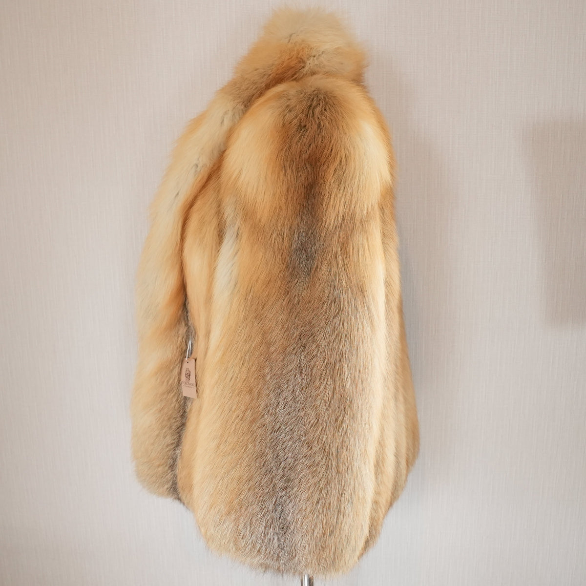 Golden Island Fox Fur Coat Very Soft and Fluffy - Genuine Vintage Fur From Japan
