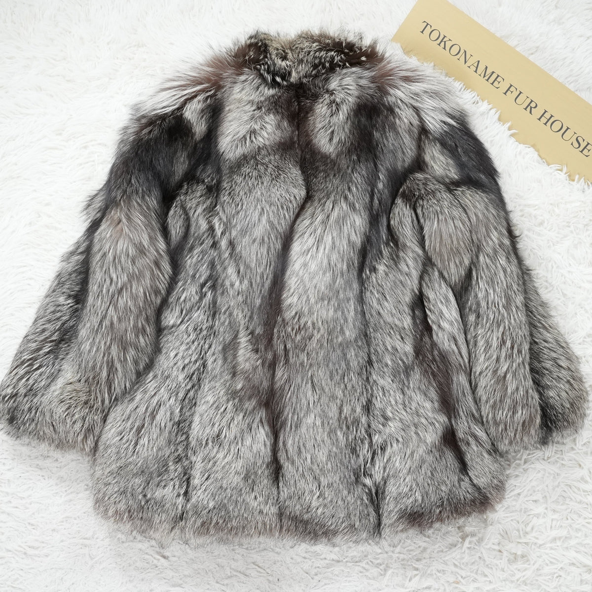 Silver Fox Fur Coat - Genuine Vintage Fur From Japan