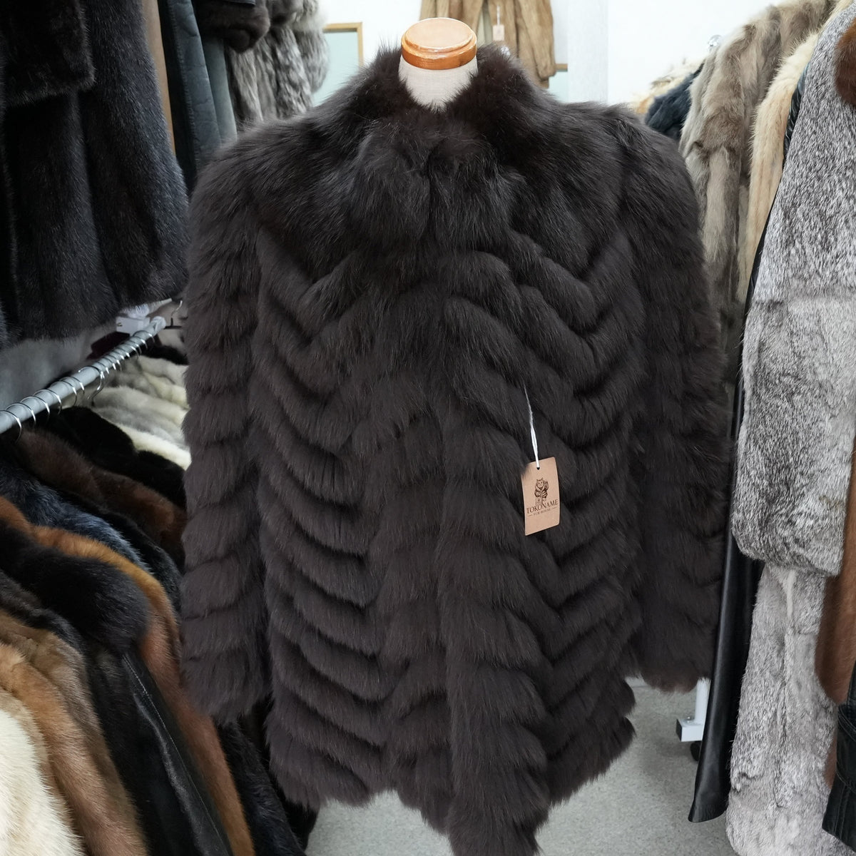 Dark Brown Dyed chevron Design Fox Fur Coat - Genuine Vintage Fur From Japan