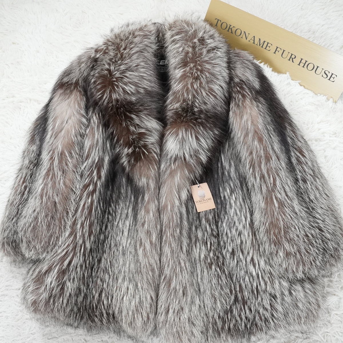 Silver Fox Coat EMBA - Genuine Vintage Fur From Japan