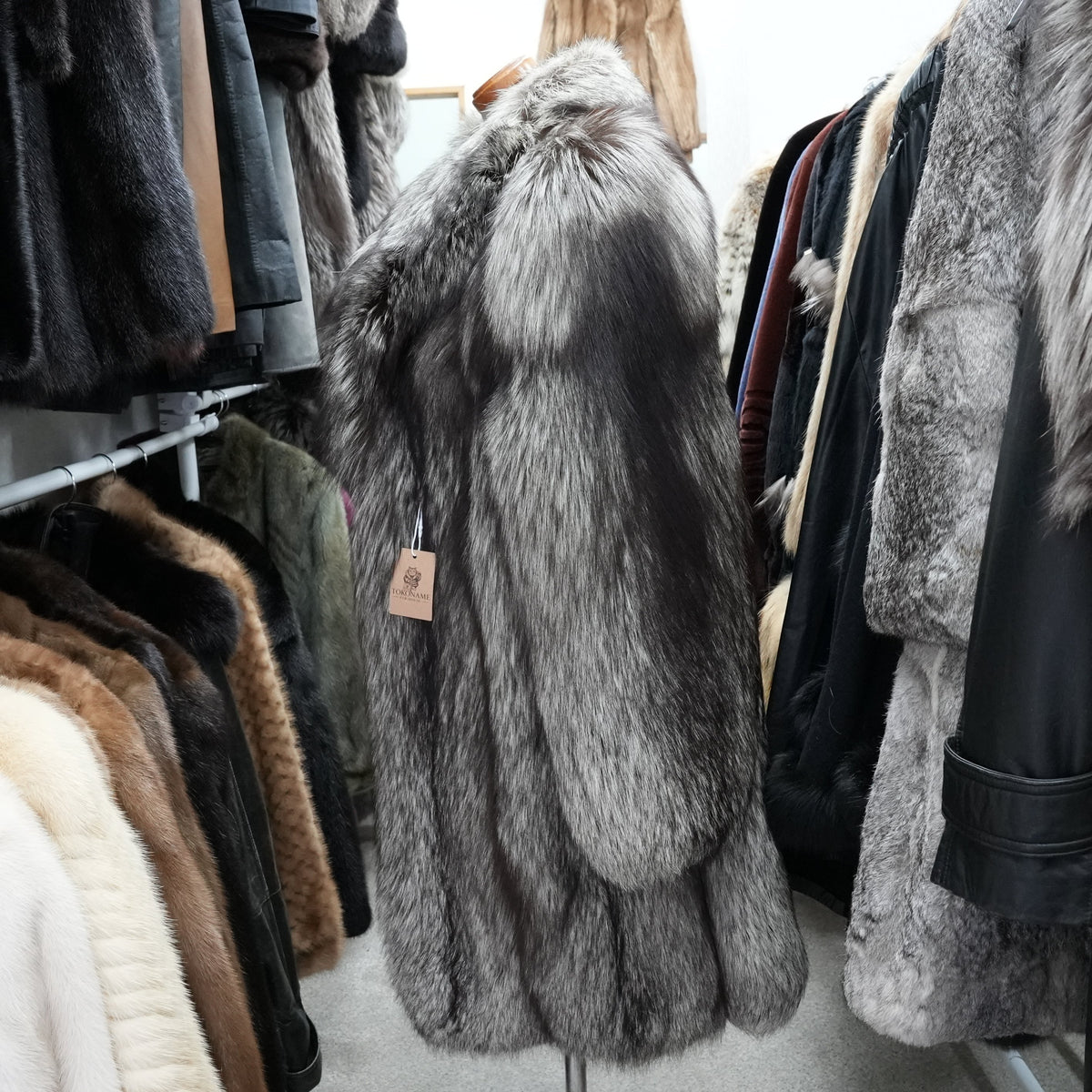Silver Fox Semi Long Coat Soft and Fluffy - Genuine Vintage Fur From Japan