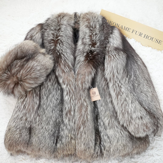 Silver Fox Fur Coat - Genuine Vintage Fur From Japan