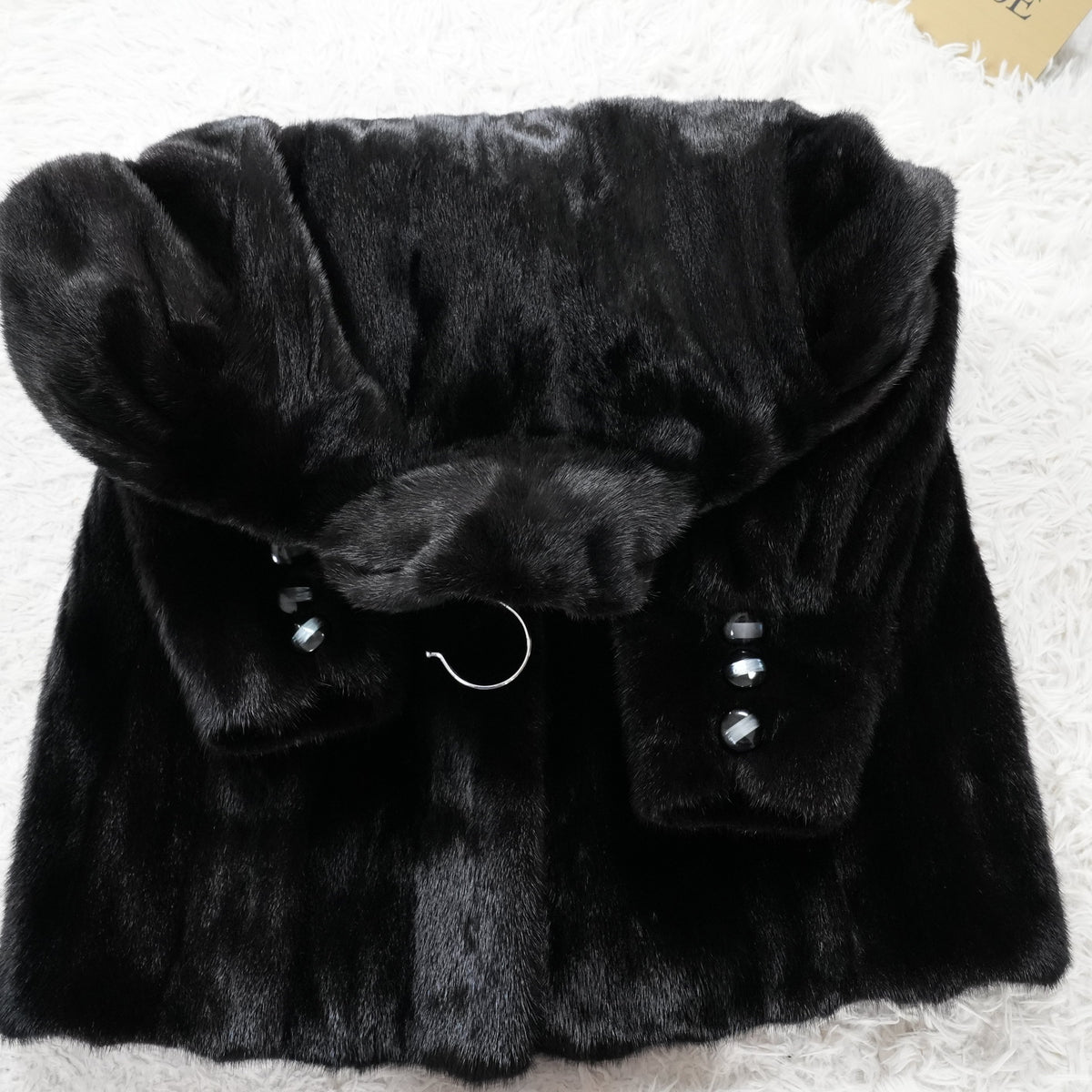 SAGA ROYAL MINK Soft and Grossy - Genuine Vintage Fur From Japan