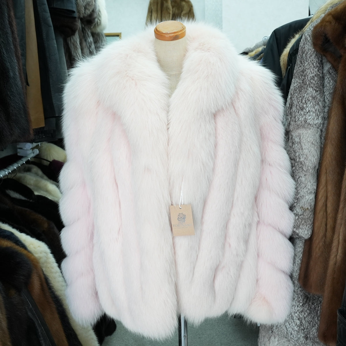 Pink Dyed SAGA ROYAL FOX Fur Coat - Genuine Vintage Fur From Japan