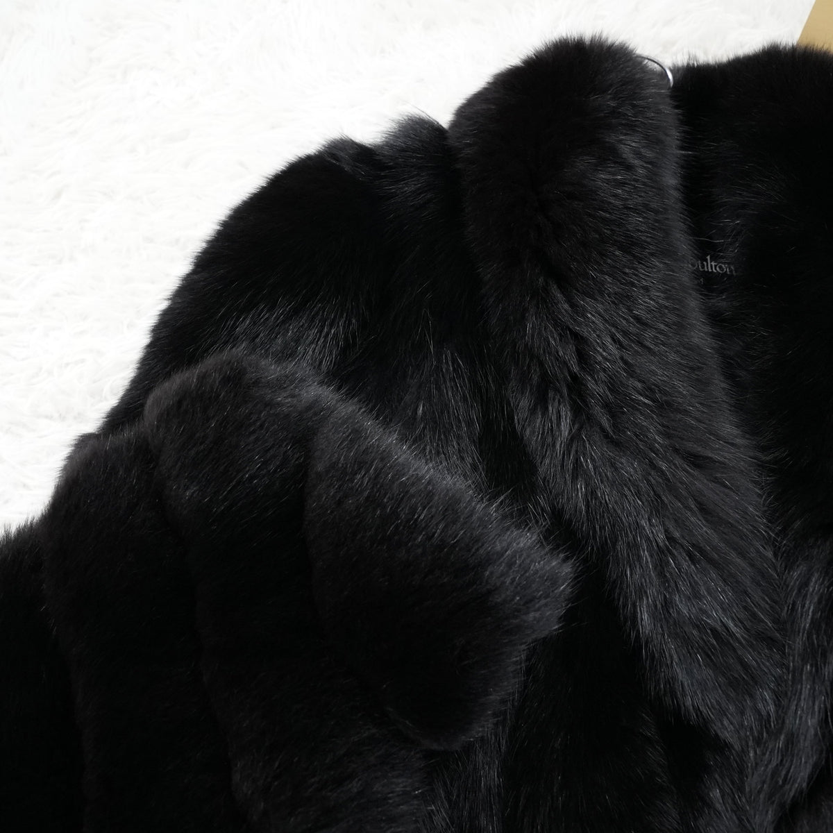 Black Dyed SAGA FOX Coat - Genuine Vintage Fur From Japan