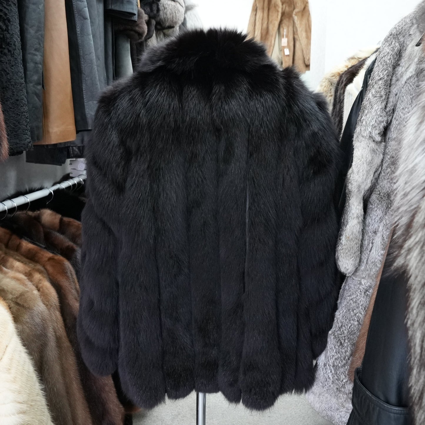 ROYAL SAGA FOX Black dyed Fur Coat - Genuine Vintage Fur From Japan