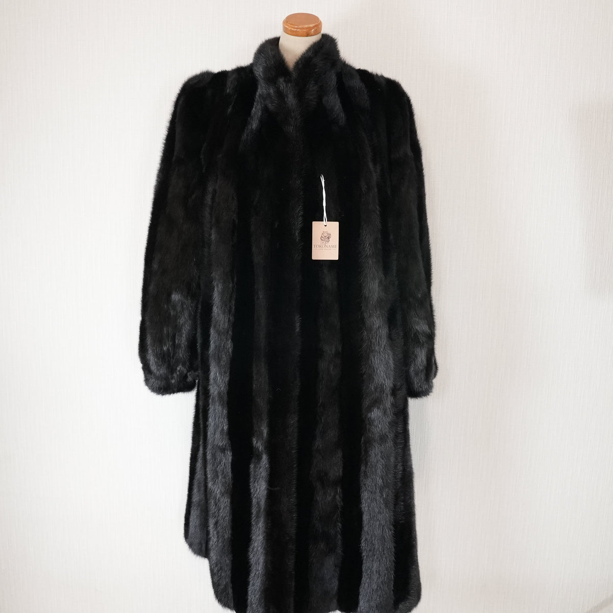 SAGA MINK Fur Long Coat Stripe Design - Genuine Vintage Fur From Japan