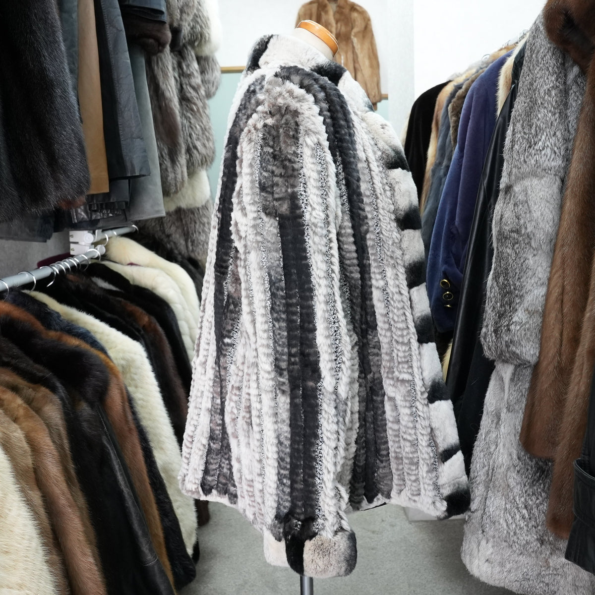 Rex rabbit reversible Coat - Genuine Vintage Fur From Japan