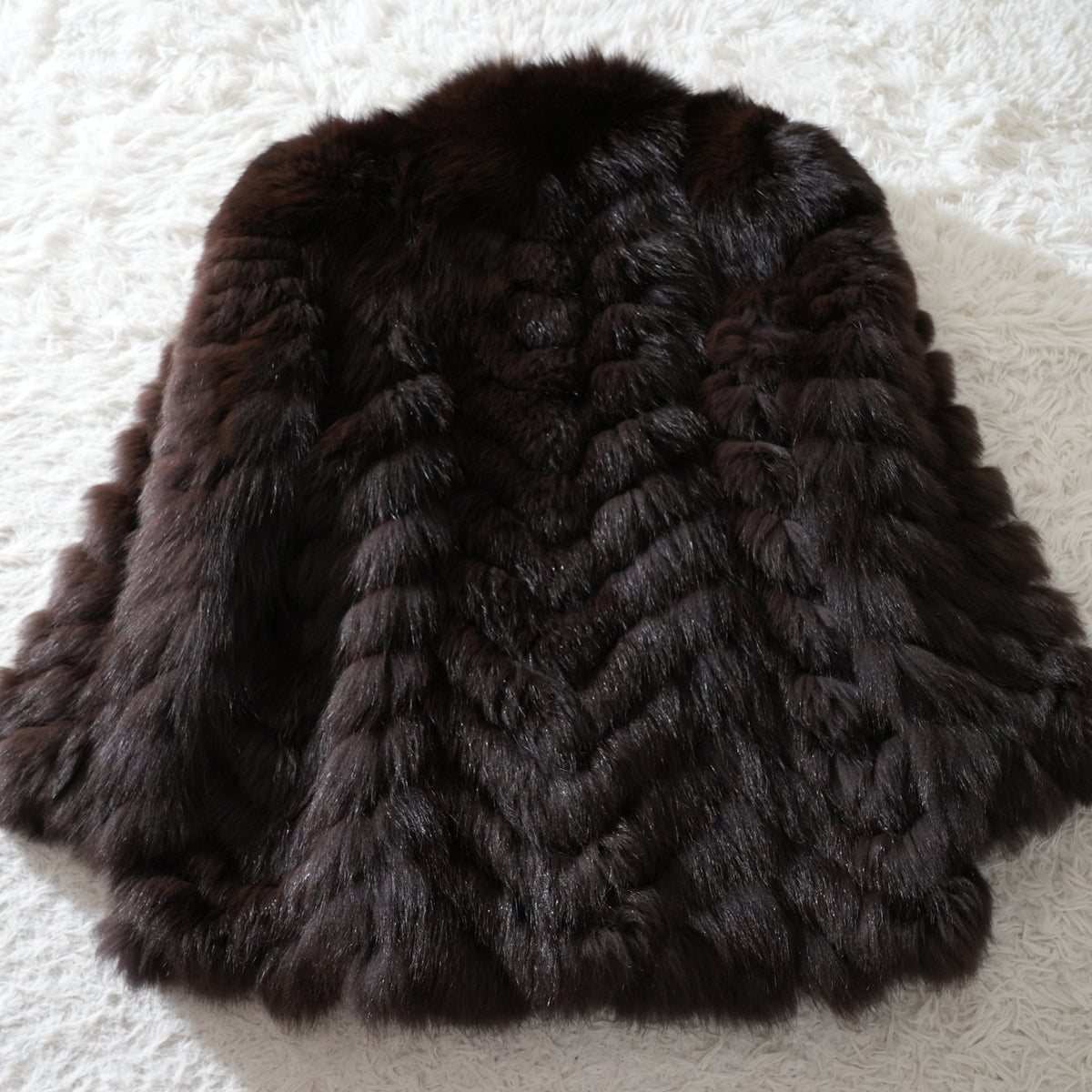 Dark Brown Dyed chevron Design Fox Fur Coat - Genuine Vintage Fur From Japan