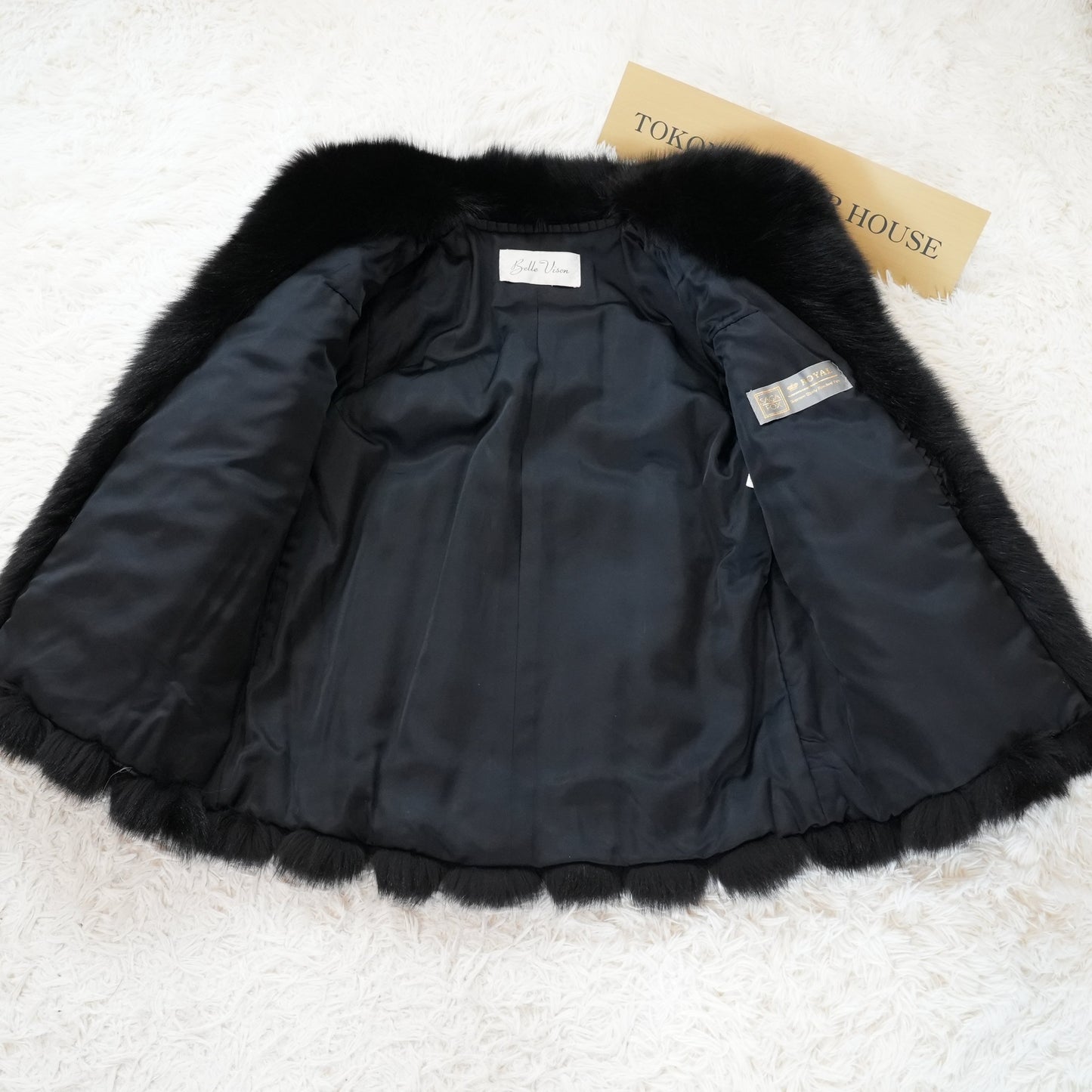 SAGA ROYAL FOX Black Dyed Belle Vison - Genuine Vintage Fur From Japan