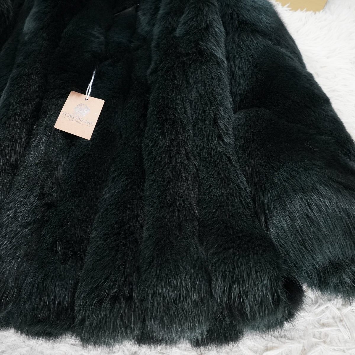 Dark Green Dyed Fox Fur Coat Soft and Fluffy Malvoisie - Genuine Vintage Fur From Japan