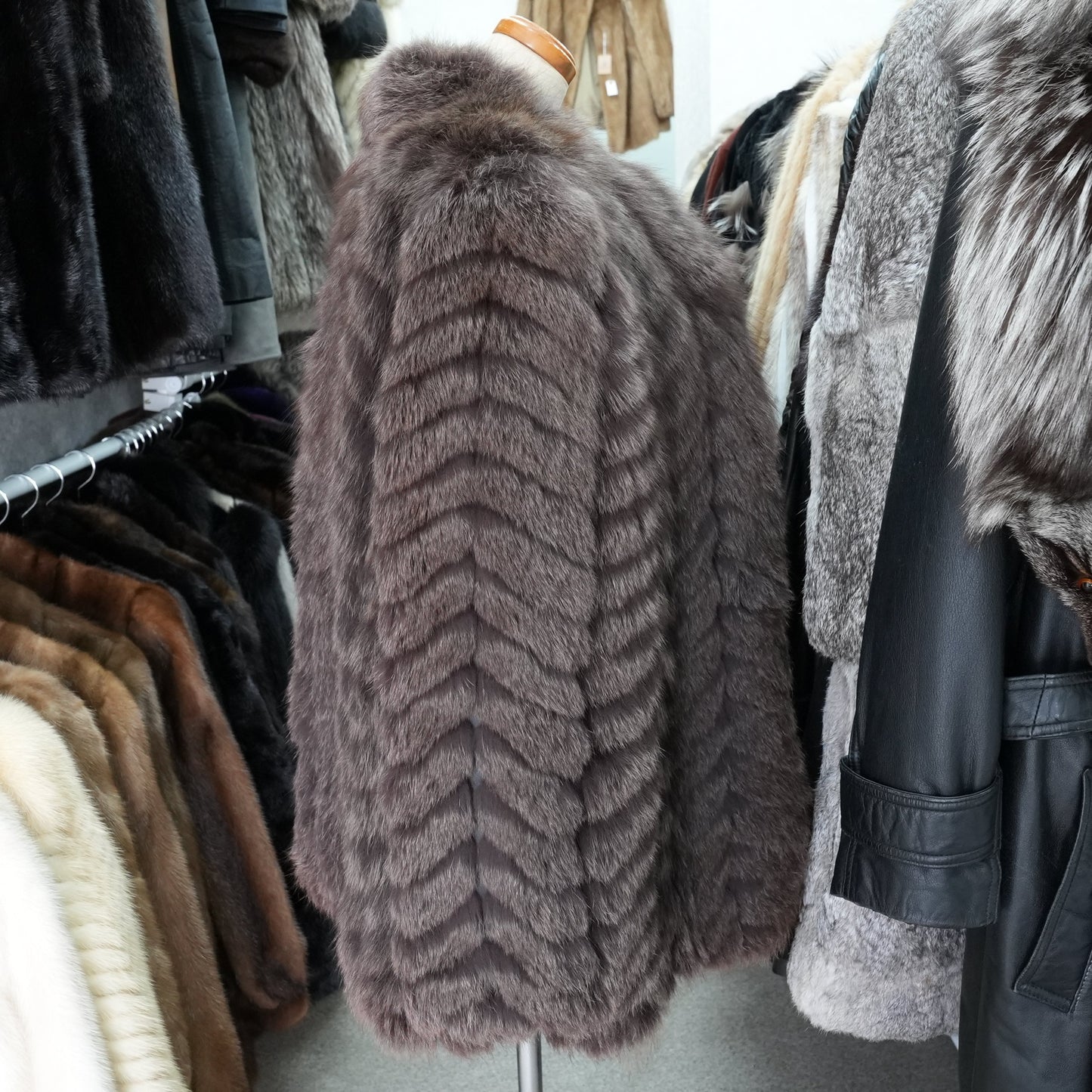 Dark Bronw Dyed Fox Fur Coat - Genuine Vintage Fur From Japan
