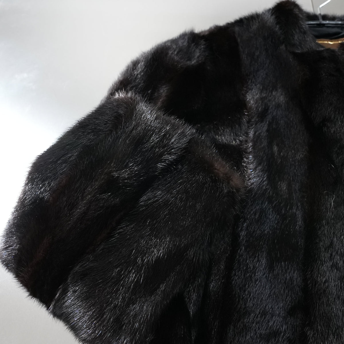 Dark Mink Stripe Design Coat Moonbat Fur - Genuine Vintage Fur From Japan