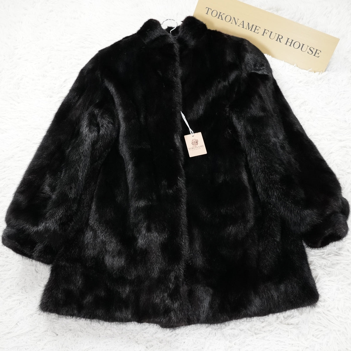 SAGA MINK Fur Coat - Genuine Vintage Fur From Japan