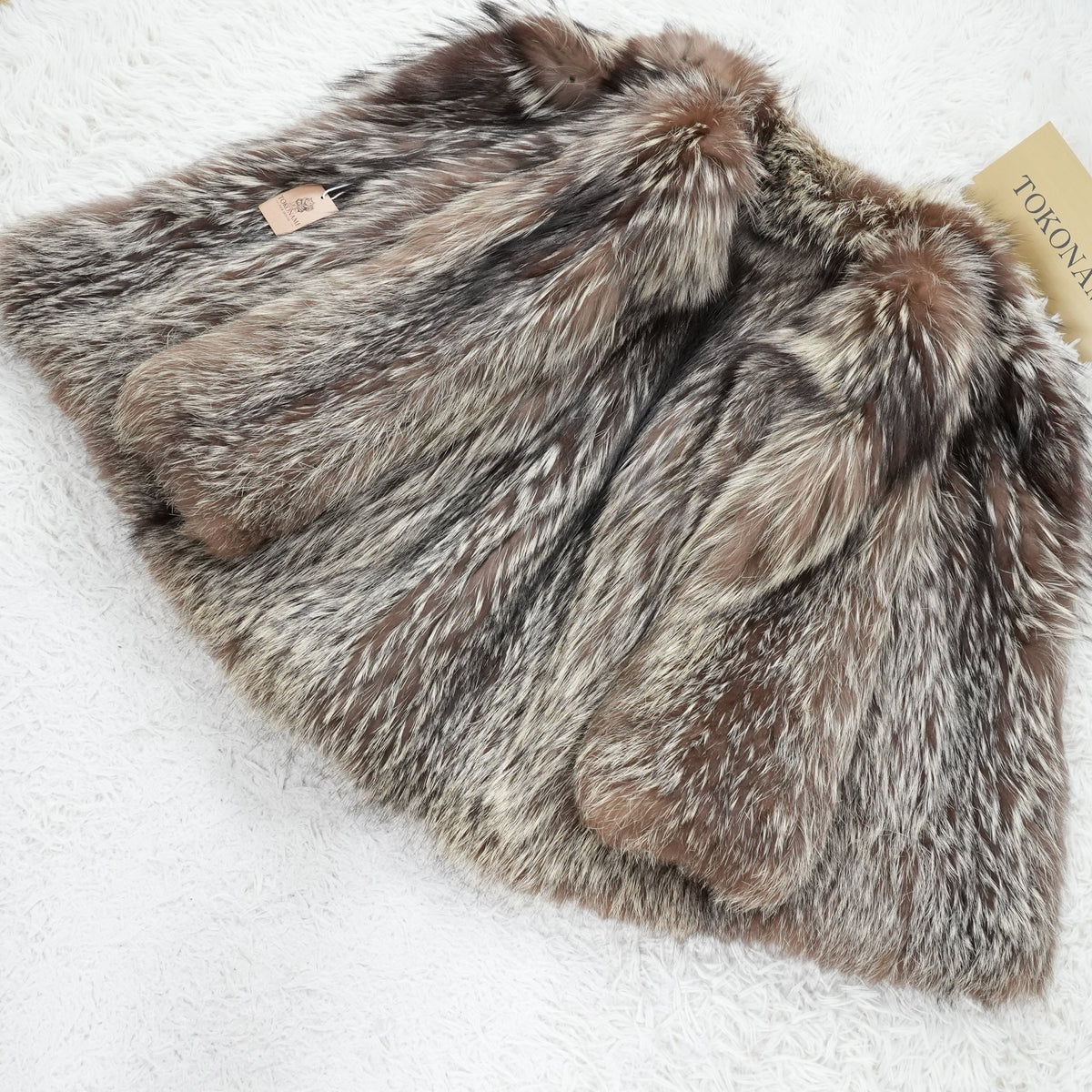 Silver Fox Fur Coat EMBA - Genuine Vintage Fur From Japan