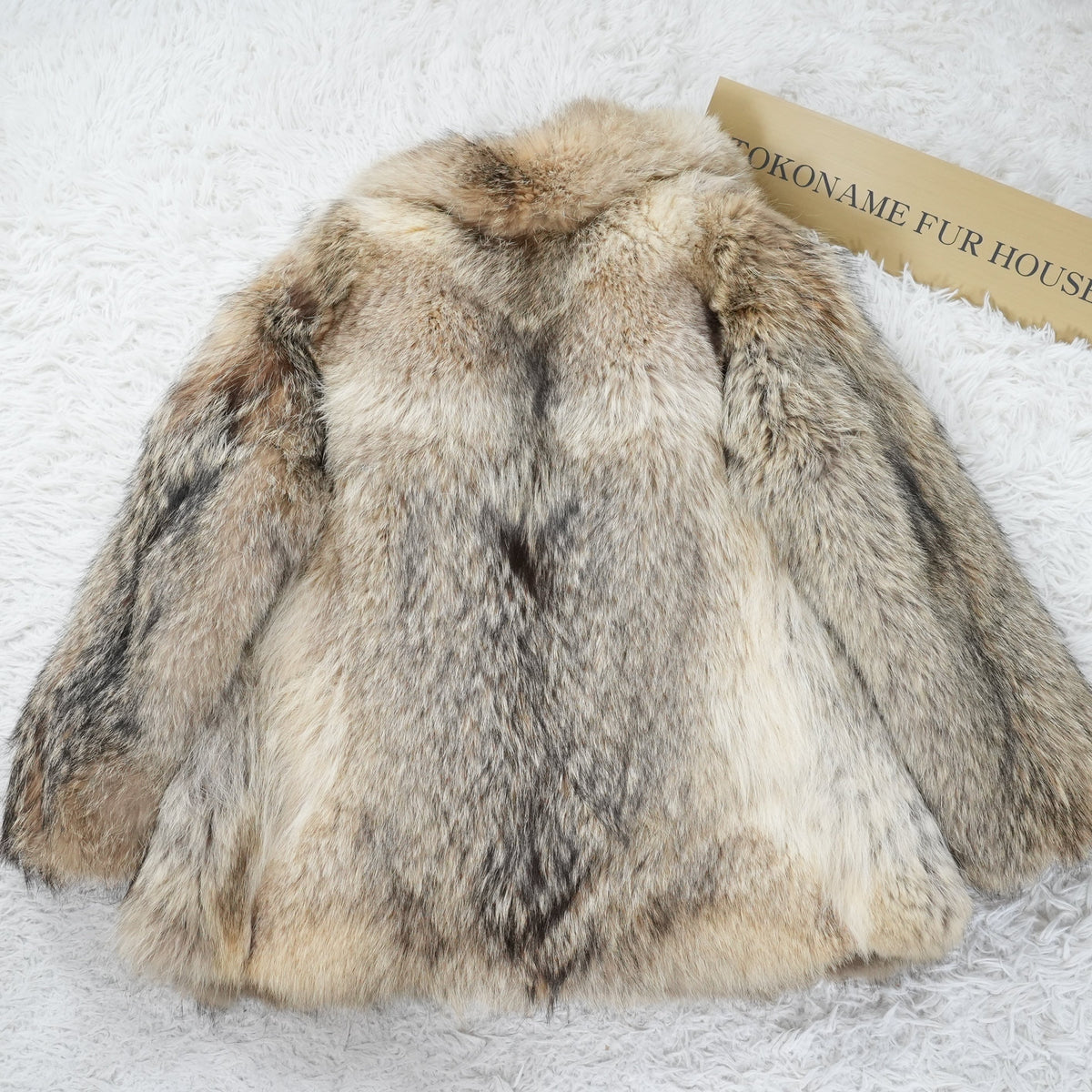 Finn Raccoon Fur Coat - Genuine Vintage Fur From Japan