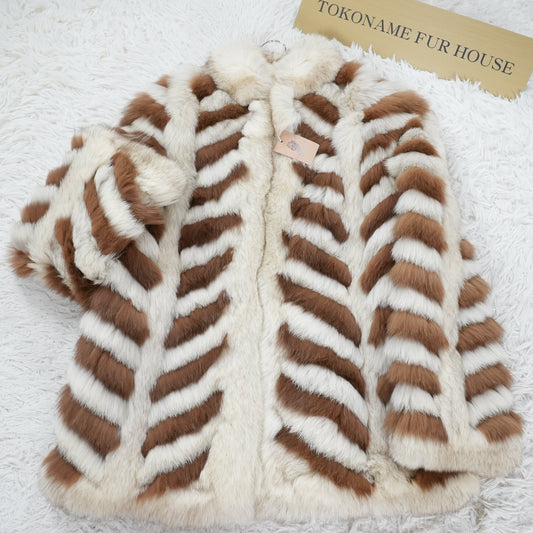 Two Tone Color SAGA FOX Coat - Genuine Vintage Fur From Japan
